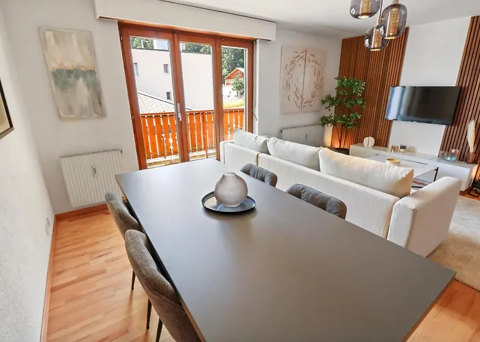 Chaleureux Au Coeur De La Station Κρανς Μοντάνα