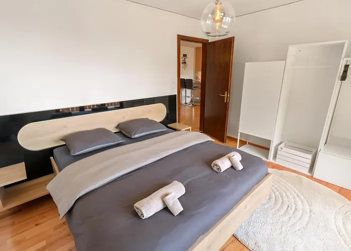 Chaleureux Au Coeur De La Station Кран-Монтана